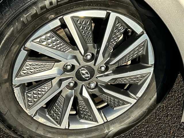 Hyundai IONIQ 38.3kWh Premium Hatchback 5dr Electric Auto (136 ps)