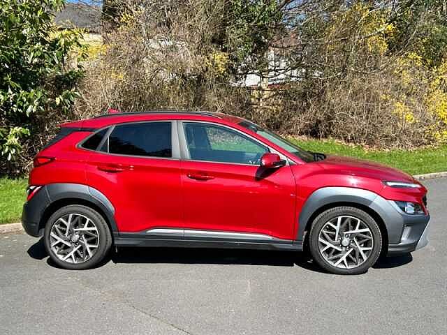 Hyundai KONA 1.6 h-GDi Premium SUV 5dr Petrol Hybrid DCT Euro 6 (s/s) (141 ps) Red