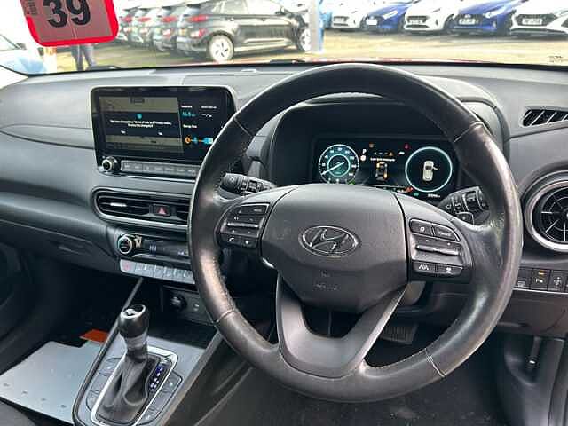 Hyundai KONA 1.6 h-GDi Premium SUV 5dr Petrol Hybrid DCT Euro 6 (s/s) (141 ps) Red