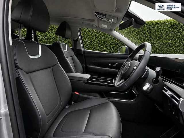 Hyundai TUCSON 1.6 T-GDi 13.8kWh Ultimate SUV 5dr Petrol Plug-in Hybrid Auto Euro 6 (s/s) (253 Silver