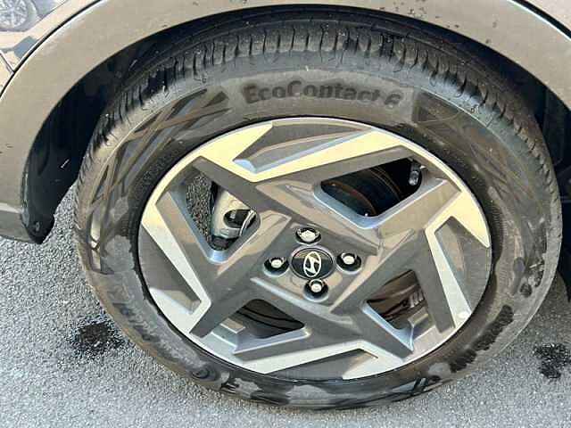 Hyundai BAYON 1.0 T-GDi Premium SUV 5dr Petrol DCT Euro 6 (s/s) (100 ps) Grey