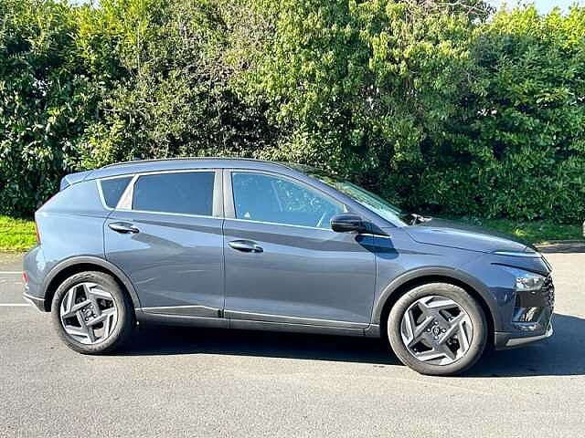 Hyundai BAYON 1.0 T-GDi Premium SUV 5dr Petrol DCT Euro 6 (s/s) (100 ps) Grey