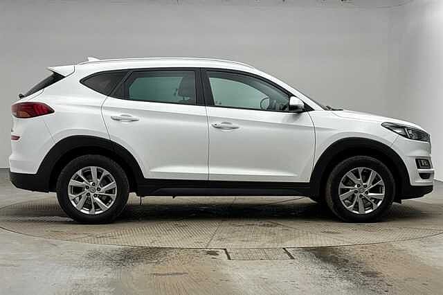 Hyundai TUCSON 1.6 GDi SE Nav SUV 5dr Petrol Manual Euro 6 (s/s) (132 ps)