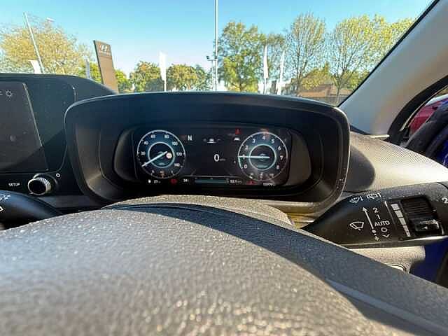 Hyundai BAYON 1.0 T-GDi MHEV Premium SUV 5dr Petrol Hybrid Manual Euro 6 (s/s) (120 ps) Blue