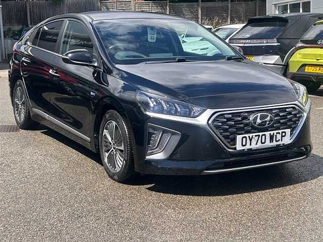 Hyundai IONIQ 1.6 h-GD GPFi 8.9kWh Premium SE Hatchback 5dr Petrol Plug-in Hybrid DCT Euro 6 (