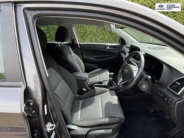 Hyundai TUCSON 1.6 GDi SE Nav SUV 5dr Petrol Manual Euro 6 (s/s) (132 ps)