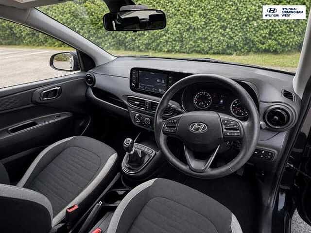 Hyundai I10 1.2 SE Connect Hatchback 5dr Petrol Manual Euro 6 (s/s) (84 ps) Black
