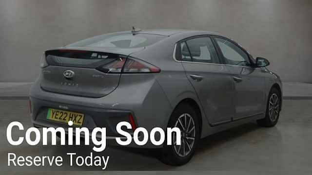 Hyundai IONIQ 38.3kWh Premium Hatchback 5dr Electric Auto (136 ps)