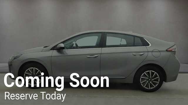 Hyundai IONIQ 38.3kWh Premium Hatchback 5dr Electric Auto (136 ps)