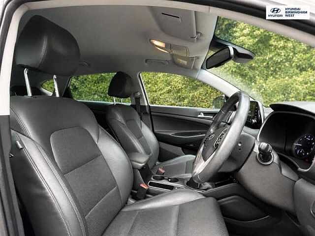 Hyundai TUCSON 1.6 GDi Premium SUV 5dr Petrol Manual Euro 6 (s/s) (132 ps)