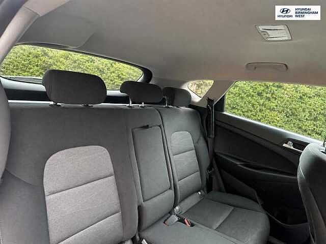 Hyundai TUCSON 1.6 GDi SE Nav SUV 5dr Petrol Manual Euro 6 (s/s) (132 ps)