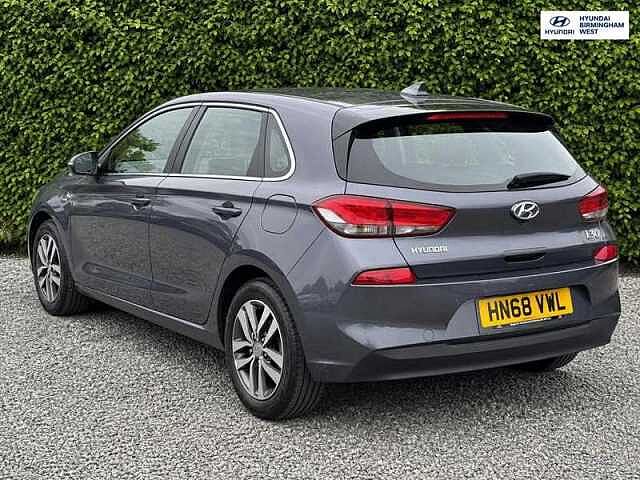 Hyundai i30 1.0 T-GDi Blue Drive SE Hatchback 5dr Petrol Manual Euro 6 (s/s) (120 ps)