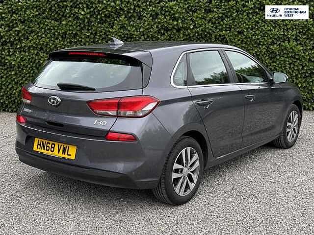 Hyundai i30 1.0 T-GDi Blue Drive SE Hatchback 5dr Petrol Manual Euro 6 (s/s) (120 ps)
