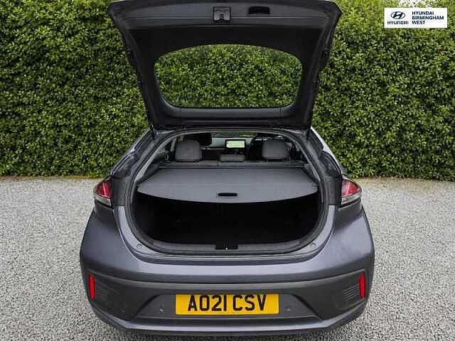 Hyundai IONIQ 1.6 h-GDi Premium Hatchback 5dr Petrol Hybrid DCT Euro 6 (s/s) (141 ps) Grey