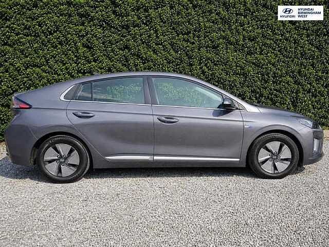Hyundai IONIQ 1.6 h-GDi Premium Hatchback 5dr Petrol Hybrid DCT Euro 6 (s/s) (141 ps) Grey