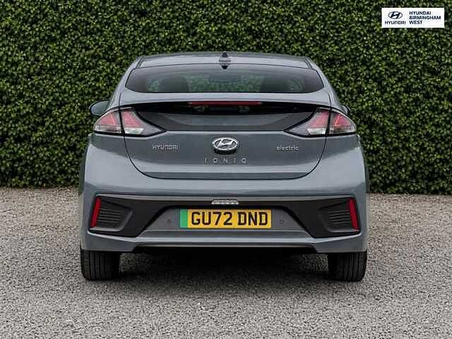 Hyundai IONIQ 38.3kWh Premium Hatchback 5dr Electric Auto (136 ps)