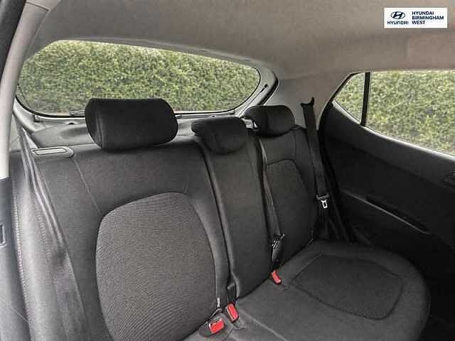 Hyundai i10 1.0 Play Hatchback 5dr Petrol Manual Euro 6 (67 ps)