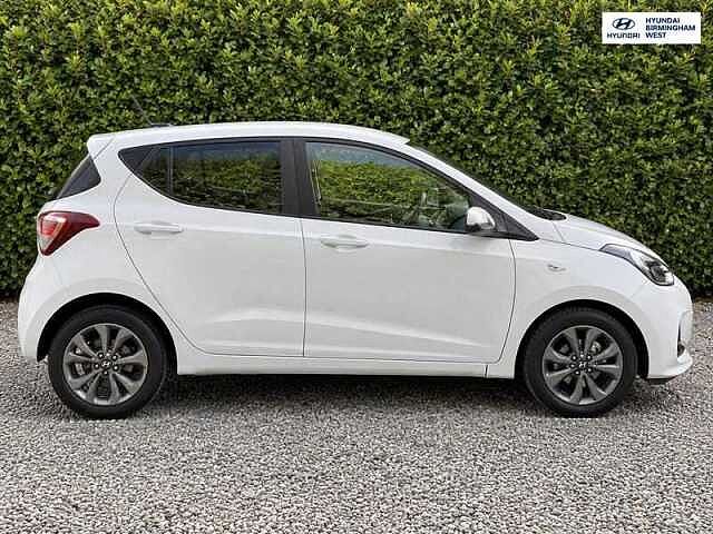 Hyundai i10 1.0 Play Hatchback 5dr Petrol Manual Euro 6 (67 ps)