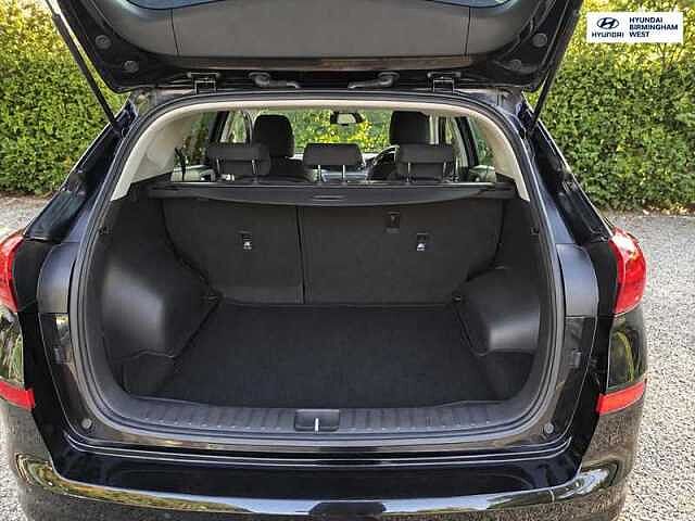 Hyundai TUCSON 1.6 GDi SE Nav SUV 5dr Petrol Manual Euro 6 (s/s) (132 ps)