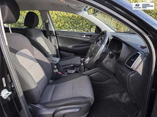 Hyundai TUCSON 1.6 GDi SE Nav SUV 5dr Petrol Manual Euro 6 (s/s) (132 ps)