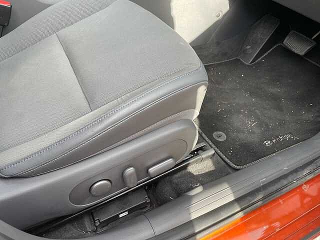 Hyundai KONA 65.4kWh Ultimate Auto 5dr Orange