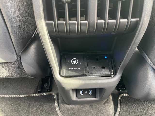 Hyundai KONA 65.4kWh Ultimate Auto 5dr Orange