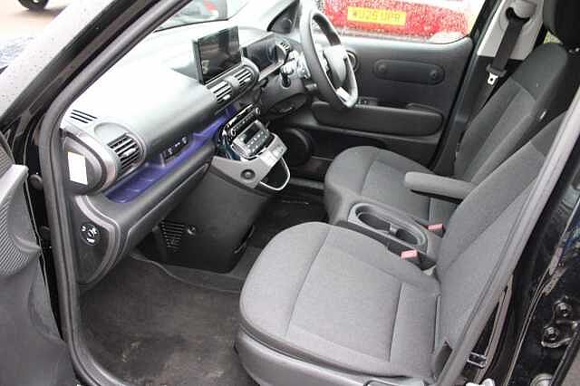 Hyundai INSTER Long Range 49kWh 02 Auto 5dr Black