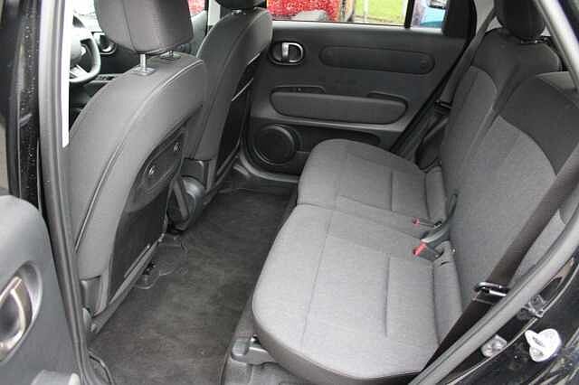 Hyundai INSTER Long Range 49kWh 02 Auto 5dr Black