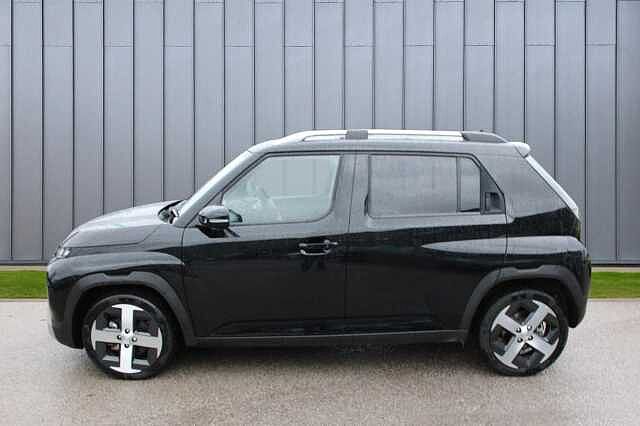 Hyundai INSTER Long Range 49kWh 02 Auto 5dr Black