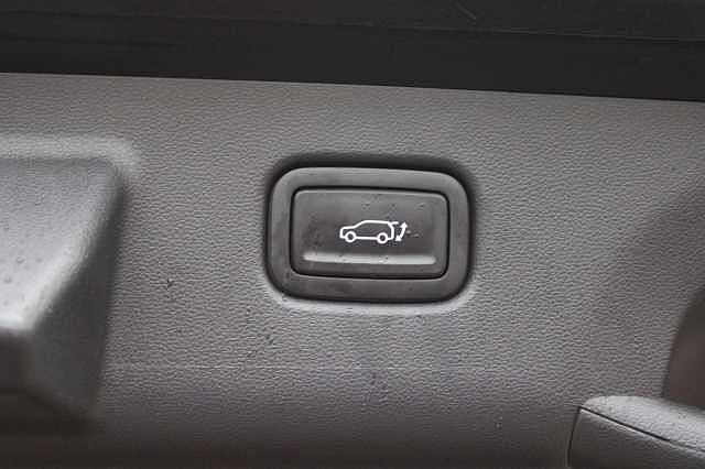 Hyundai KONA 65.4kWh N Line Auto 5dr Black