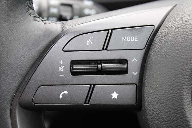 Hyundai BAYON 1.0 T-GDi Tech Line DCT Euro 6 (s/s) 5dr Black