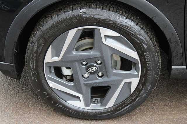 Hyundai BAYON 1.0 T-GDi Tech Line DCT Euro 6 (s/s) 5dr Black