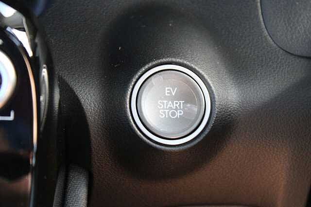 Hyundai INSTER Long Range 49kWh 02 Auto 5dr White