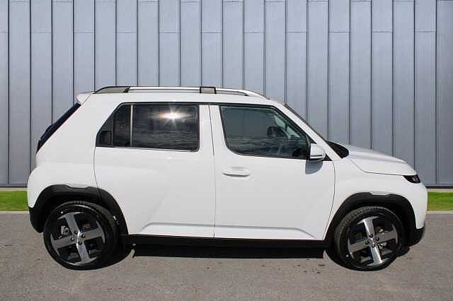 Hyundai INSTER Long Range 49kWh 02 Auto 5dr White