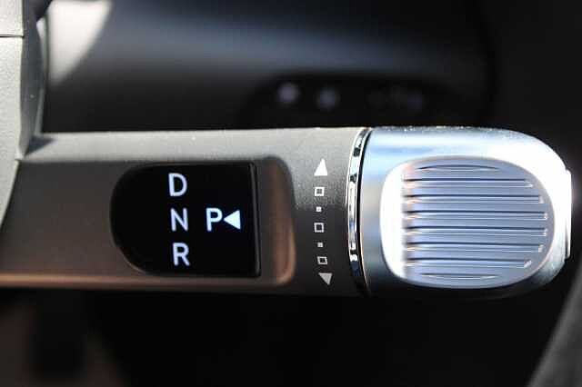 Hyundai INSTER Long Range 49kWh 02 Auto 5dr White
