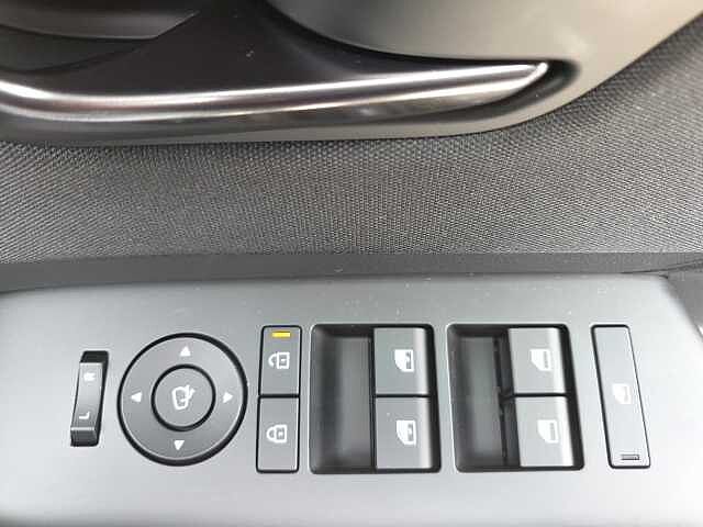 Hyundai KONA 1.6T 138 N Line 5dr DCT White