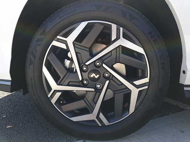 Hyundai KONA 1.6T 138 N Line 5dr DCT White