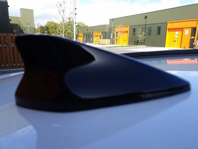 Hyundai KONA 1.6T 138 N Line 5dr DCT White