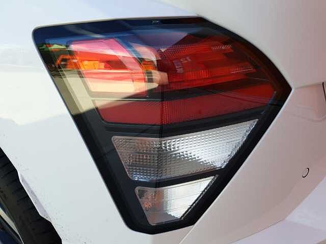 Hyundai KONA 1.6T 138 N Line 5dr DCT White