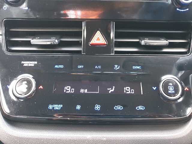 Hyundai IONIQ 1.6 GDi Hybrid Premium SE 5dr DCT Blue