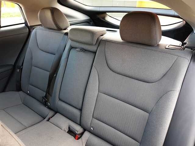 Hyundai IONIQ 1.6 GDi Hybrid Premium SE 5dr DCT Blue