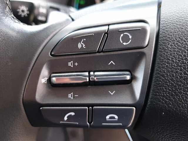 Hyundai IONIQ 1.6 GDi Hybrid Premium SE 5dr DCT Blue