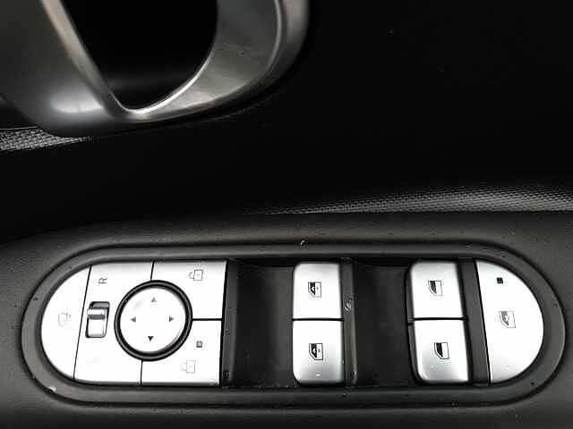 Hyundai IONIQ 5 168kW Premium 77 kWh 5dr Auto [Part Leather]