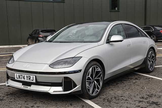 Hyundai IONIQ 6 E (325ps) Ultimate 77kWh (Dual Motor) AWD Silver