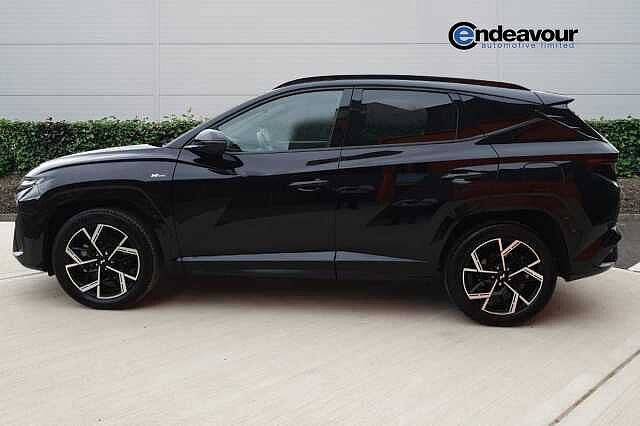 Hyundai TUCSON 1.6T Hybrid N Line S 5dr Auto Black