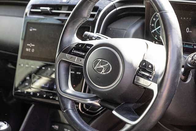 Hyundai TUCSON 1.6 TGDi 48V MHD Premium 5dr 2WD Black