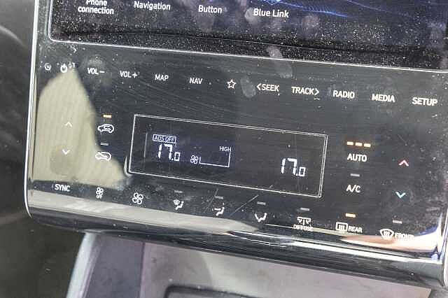 Hyundai TUCSON 1.6 TGDi 48V MHD Premium 5dr 2WD Black