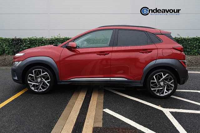 Hyundai KONA 1.6 GDi Hybrid Ultimate 5dr DCT Red