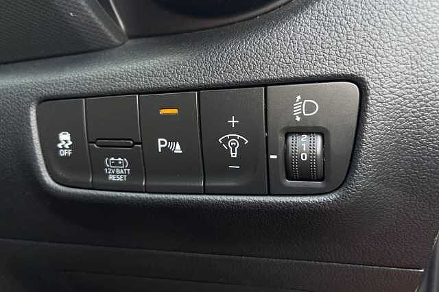 Hyundai KONA 1.6 GDi Hybrid Premium 5dr DCT