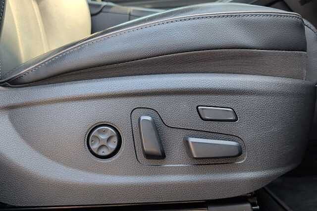 Hyundai SANTA FE 1.6 TGDi Hybrid Ultimate 5dr 4WD Auto